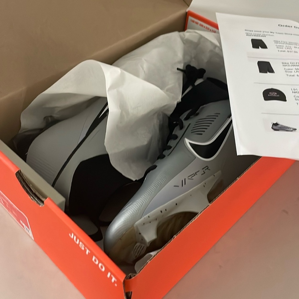 Nike Vapor Edge Pro 360 2 men’s cleats size 11